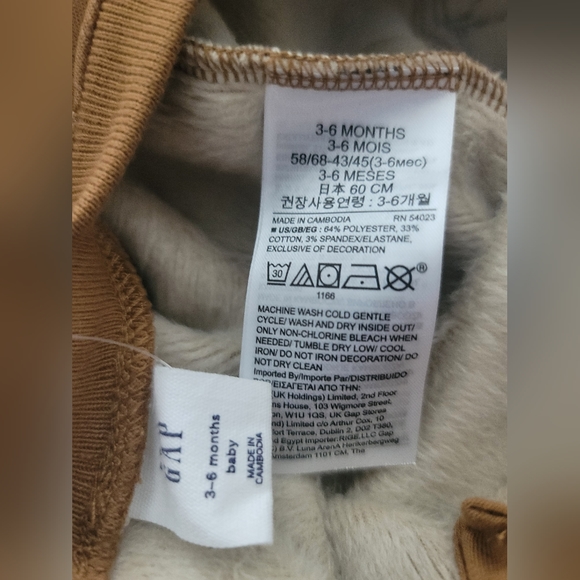 (NWT) Baby Gap Fleece lined onsie 3-6 months - Picture 7 of 8